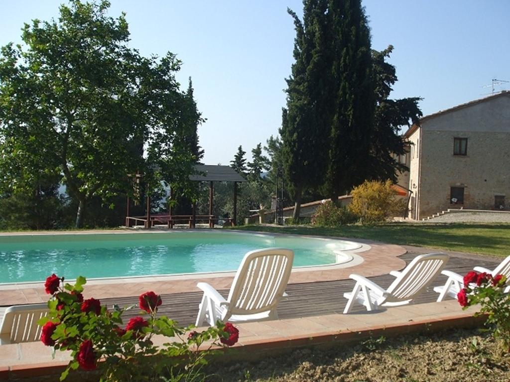 Villa Agriturismo Incanto Del Fiume à Pomarance Extérieur photo